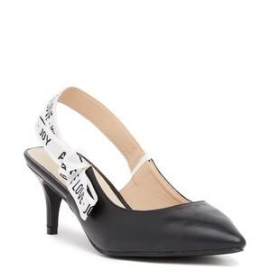 Catherine Malandrino NWT adore swing back heels